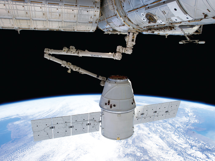 R5-14p32-34_03Space_RR.indd